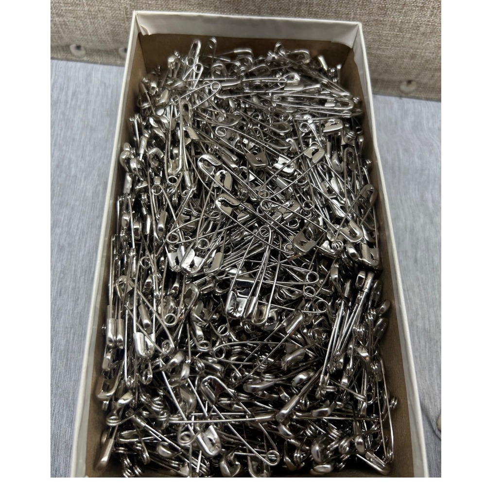 Silver Line Size 2 Safety Pins 10 Gross Nickel Plated Steel Made in USA Bulk Box - Picture 3 of 3